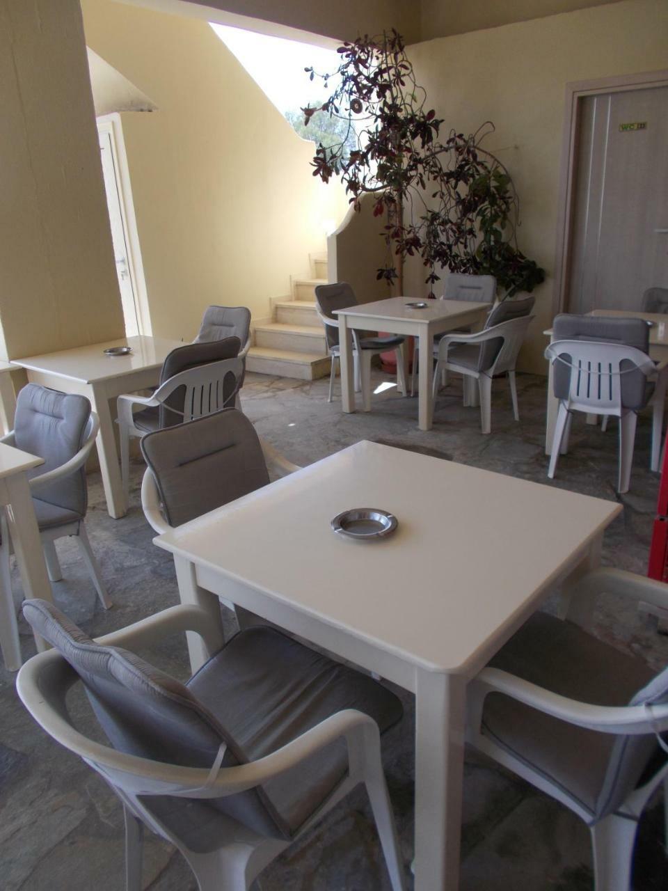 Knossos Hotel 칼라마키 외부 사진