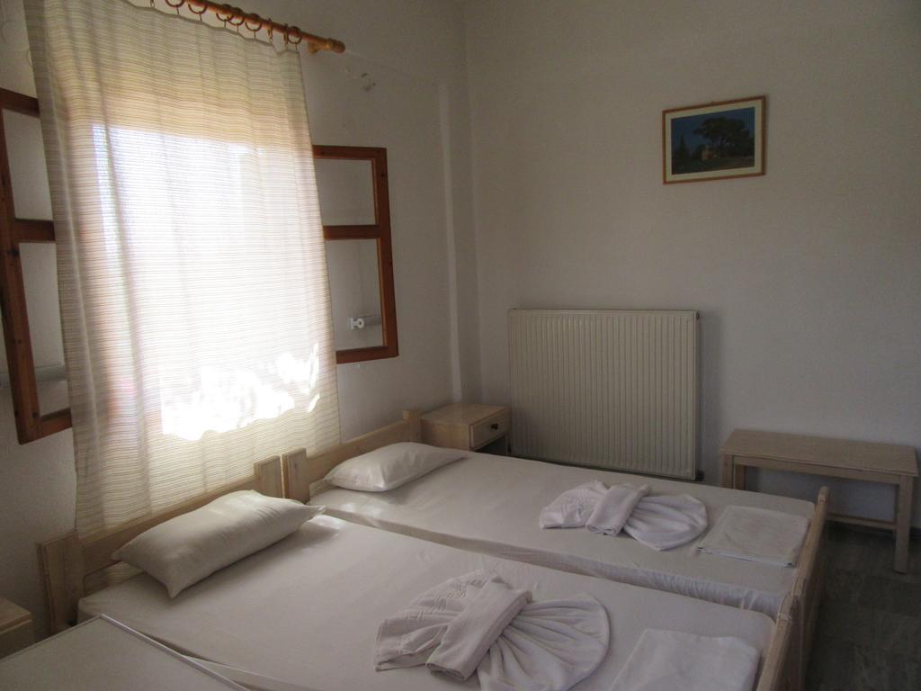 Knossos Hotel 칼라마키 외부 사진