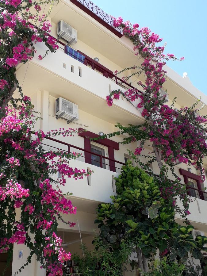 Knossos Hotel 칼라마키 외부 사진