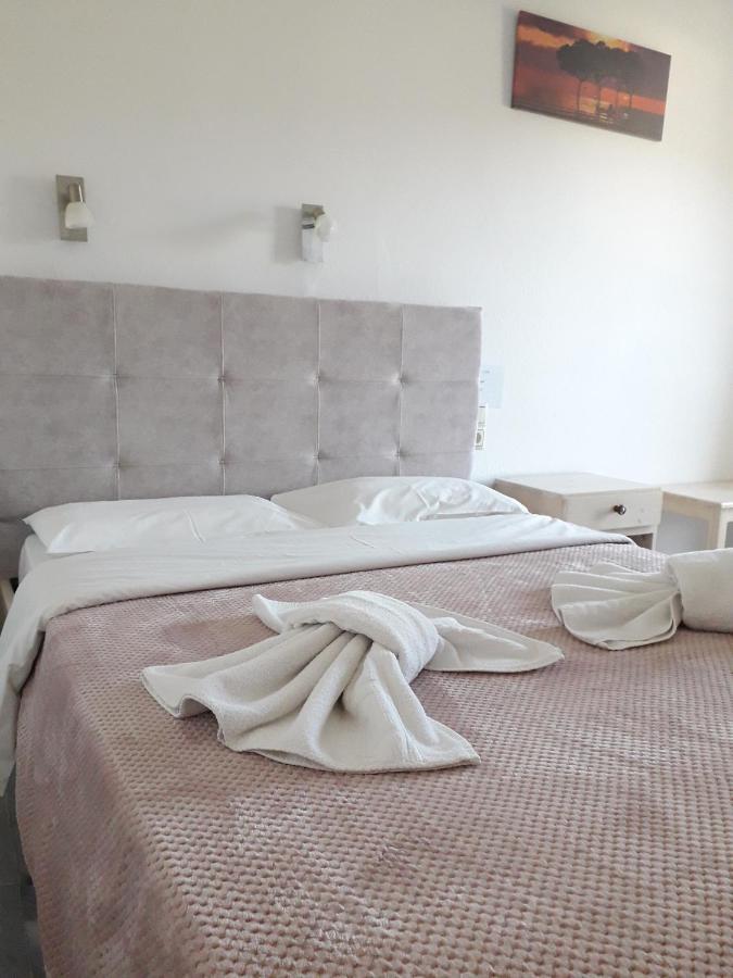 Knossos Hotel 칼라마키 외부 사진